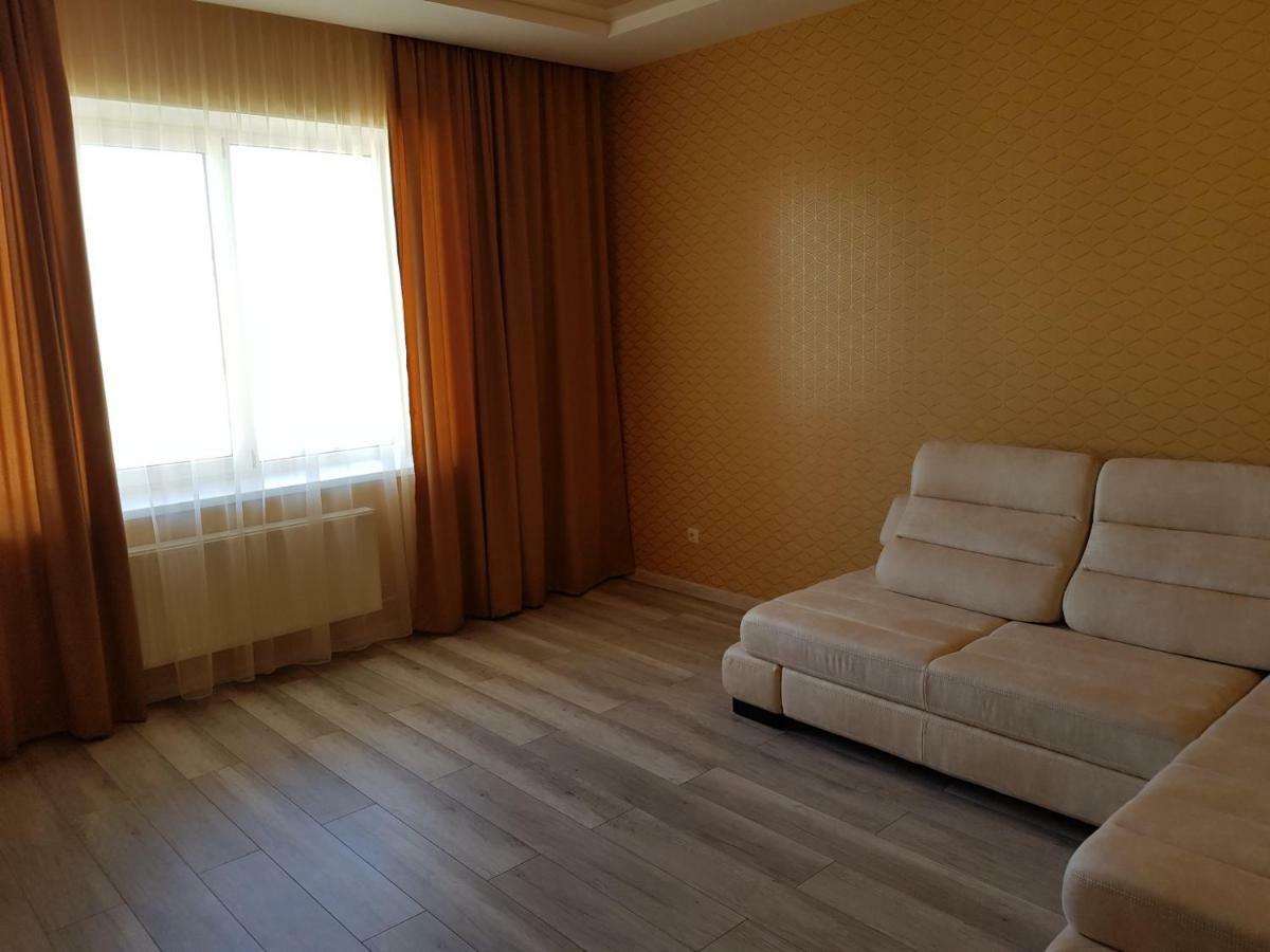 New Apartment On Parkovaya チョロノモスク エクステリア 写真